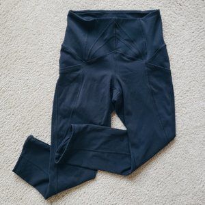 Lululemon Exquisite Crop 23”